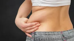 Cum să scapi de grăsimea de pe burtă și de pe laterale: un plan în trei pași care chiar funcționează